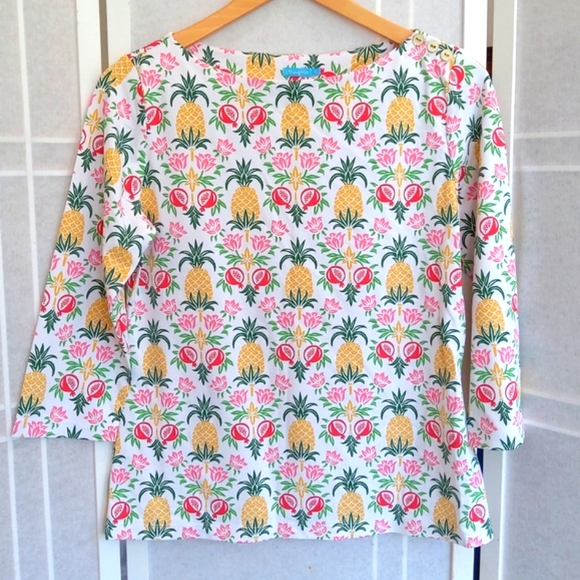 J. McLaughlin Tops - NWOT ! J. McLaughlin Pineaple Novelty Print Catalina Cloth White Top